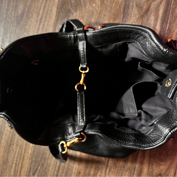 Beautiful Marc Jacobs Bag - Picture 3 of 11